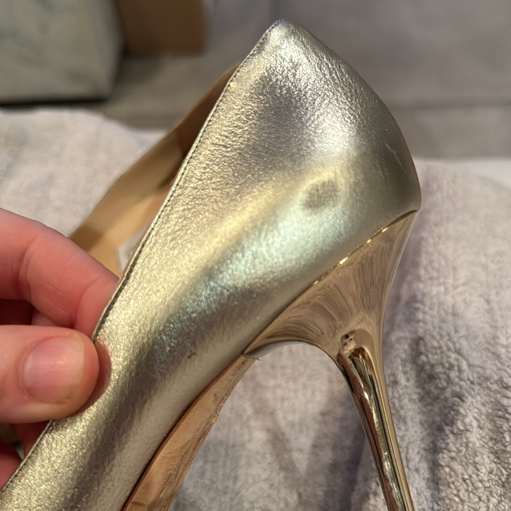 Jimmy Choo Tan and Gold Heels Sleek Pointed Toe - Picture 6 of 10